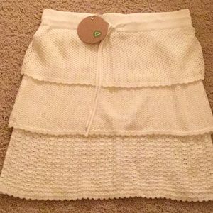 NWT white knit tiered athletic skirt by Akini